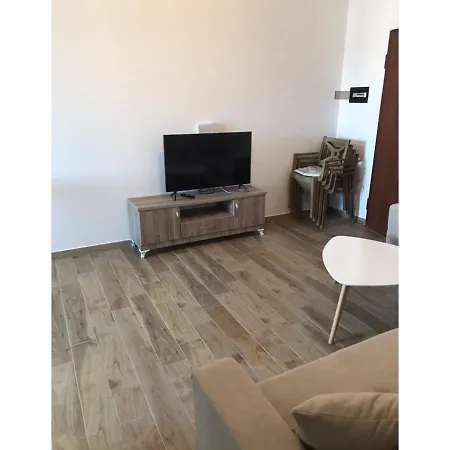 Sea Side Apartamento *